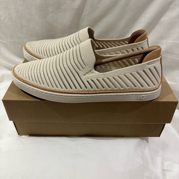 UGG Sammy Breeze 8 - Picture 4 of 8